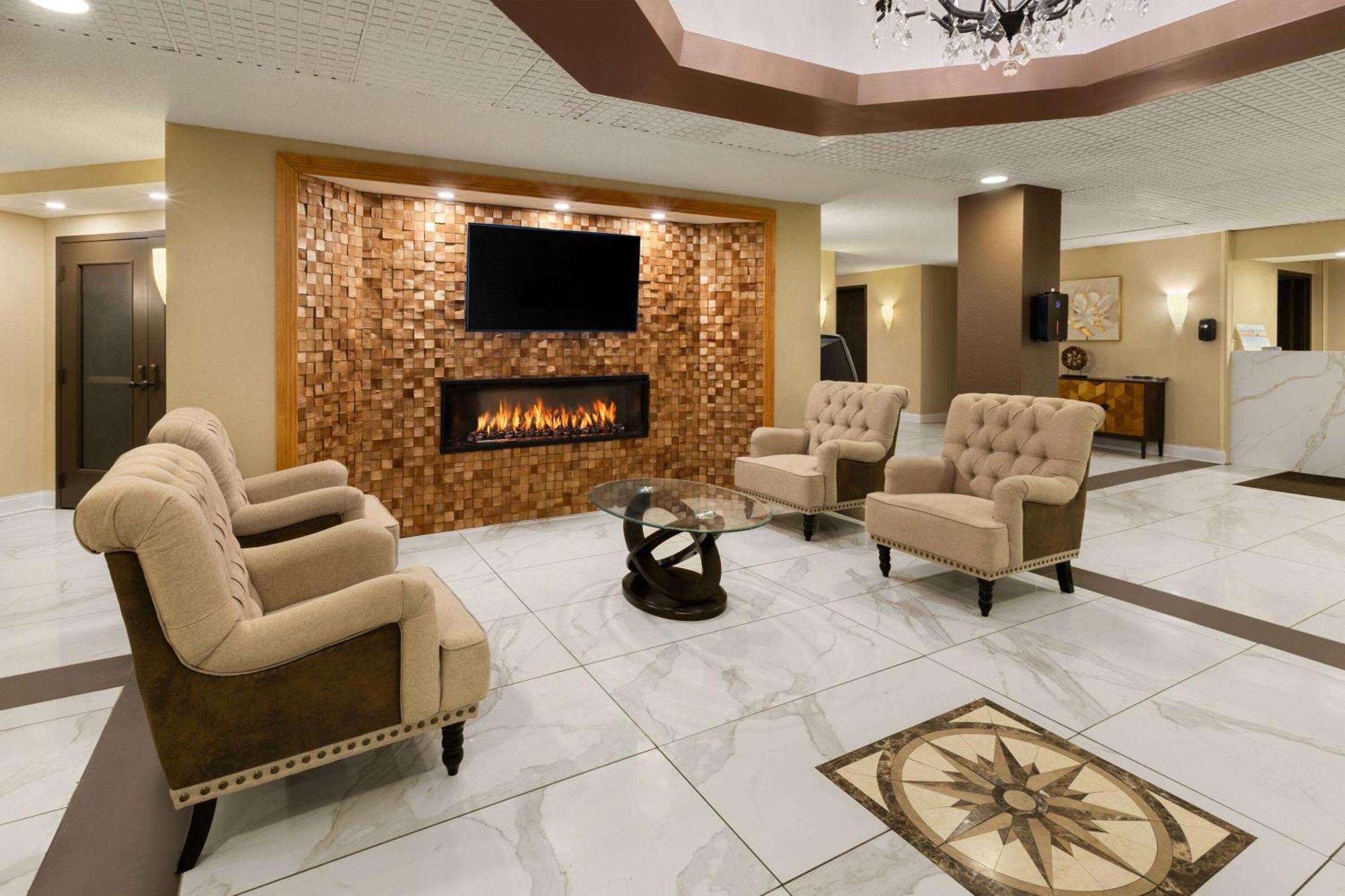 Wingate By Wyndham Troy Hotel Buitenkant foto